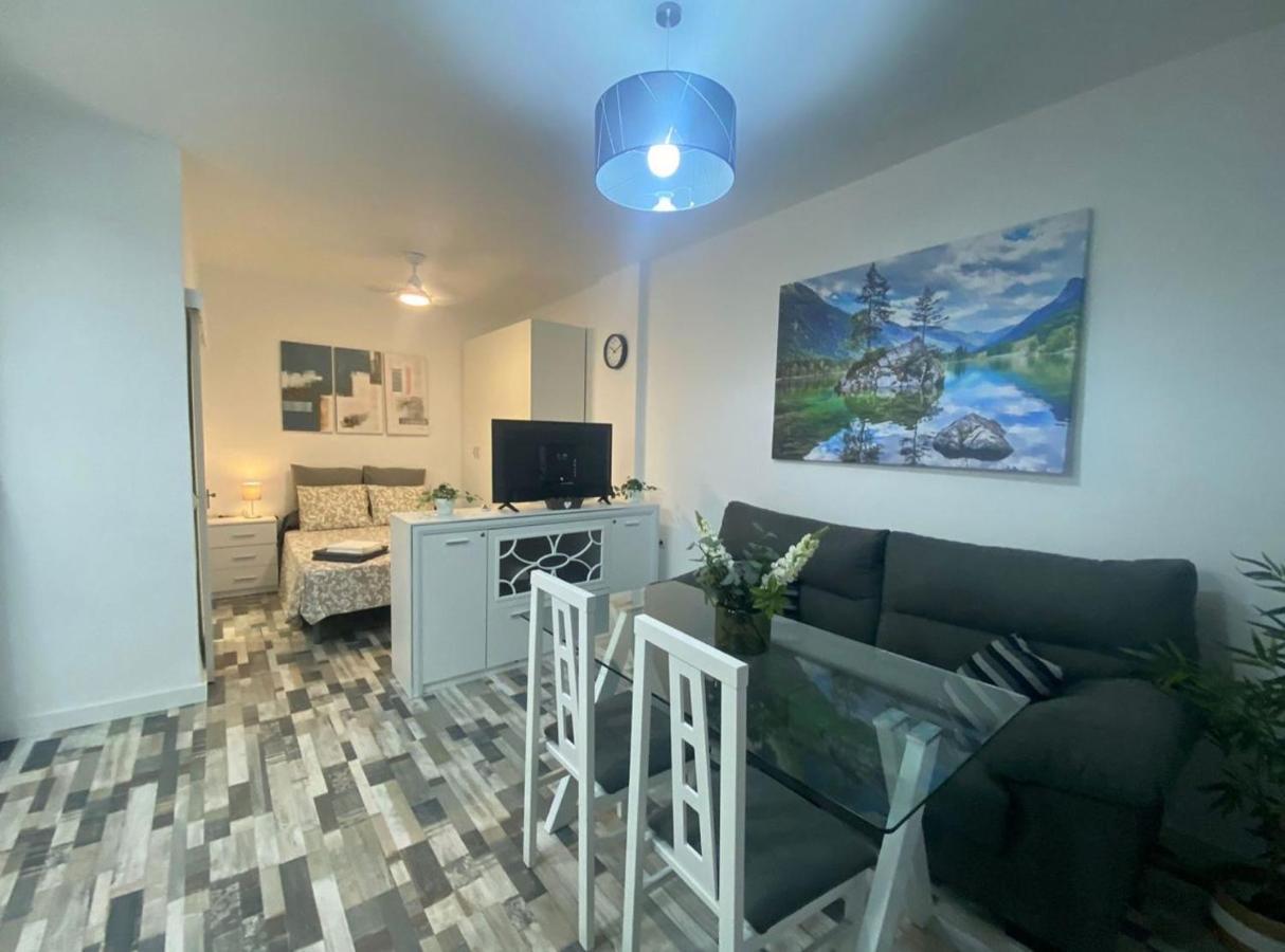 Holidays2Benalmadena Siroco Parking And Balcony Apartman Kültér fotó